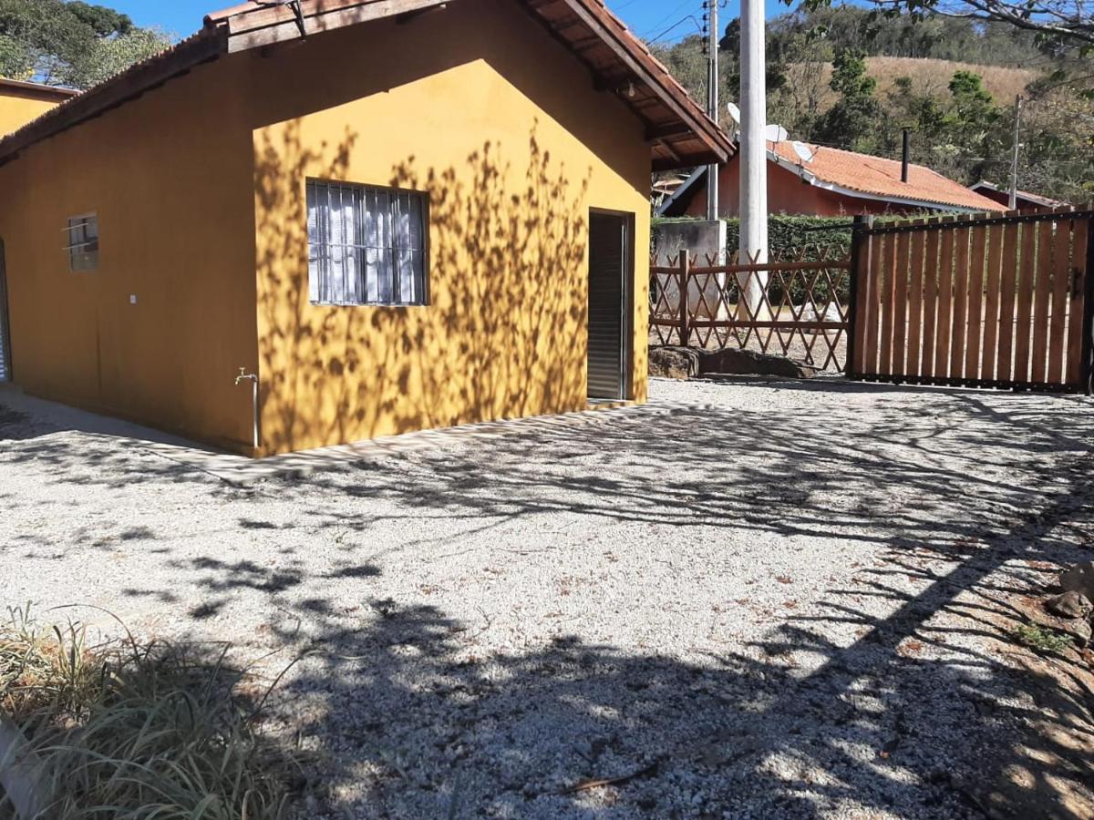 Villa Casa Kiiro, Um Ambiente Tranquilo E De Sossego. Santo Antônio do Pinhal Esterno foto